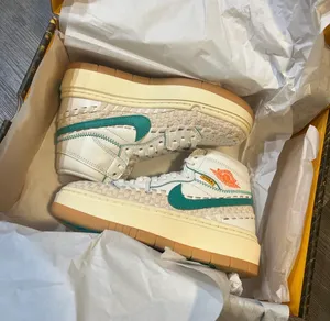 Women’s Air Jordan HI Elevate SP  thumbnail 2