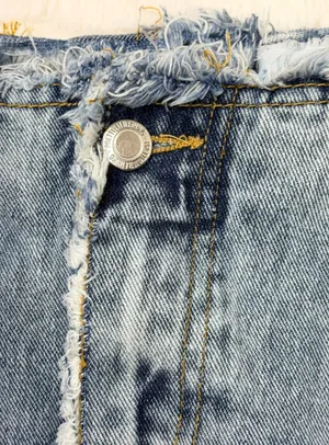 PrettyLittleThing Frayed Vintage Wash Denim Mini Skirt Womens 2 XS thumbnail 3