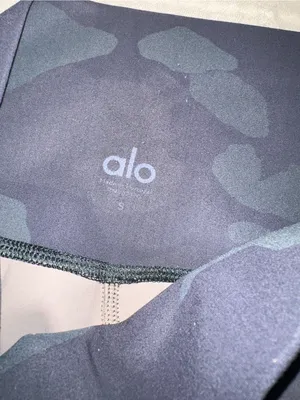 Alo Yoga High-Waist Camo Vapor Leggings size S thumbnail 6