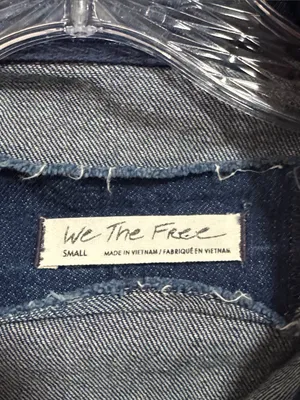 We The Free Boho Indigo Suhrie Denim Puff-Sleeve Button Front Oversized Shirt thumbnail 2