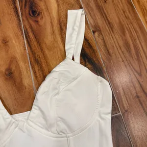 Princess Polly Peyton Bodysuit White NWT Size 4 thumbnail 10
