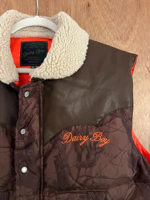 Dairy boy iconic camo vest  thumbnail 4