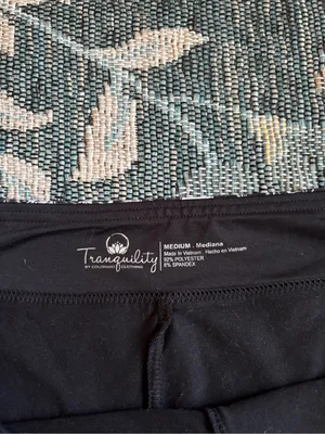 Tranquility Black & White Floral Print Active Women's Skort Size M thumbnail 4