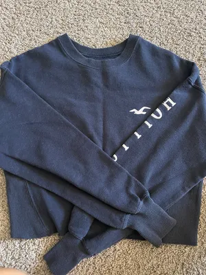 Hollister Sweatshirt Long Sleeve thumbnail 1