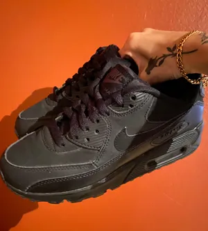 Nike Air Max 90 GS ‘Black Grey’ thumbnail 1