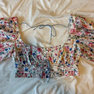 For Love & Lemons Juliet Floral Puff Shoulder Top thumbnail 2