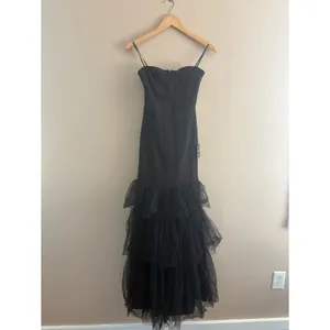 Lulus Dramatic Fanatic Black Strapless Tulle Trumpet Maxi Dress Size Small NWT thumbnail 4