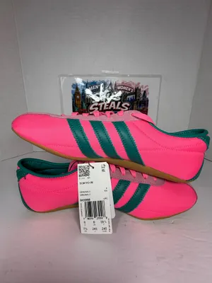 Women’s Adidas Tokyo 7.5W thumbnail 2