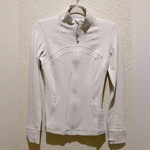 Lululemon NWT Define Jacket Nulu in Bone Color Size 10 Full Zipper thumbnail 7