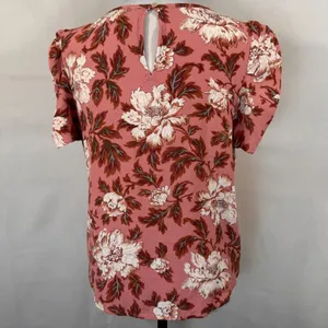 Loft Blouse Sz S Pink Rayon Floral Print Round neckline Ruched Short Sleeve thumbnail 3