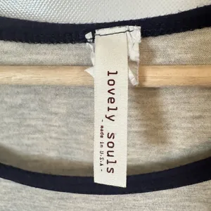Lovely Souls T Shirt Womens Small Blue Raglan Baseball Jeep Dirtroad Darlin thumbnail 3