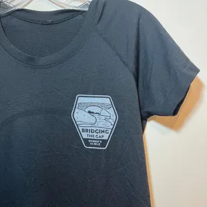 Lululemon Shirt Swiftly Tech Short Sleeve Black Size‎ 8 Bridging the Gap 10 Mile thumbnail 3