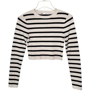 Zara Black And Ivory Striped Crop Knit Top Sz M thumbnail 1
