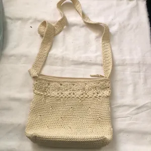 90s Carlo D’Santi Cream Beige crochet tote crossbody messenger hobo bag purse #boho #indie #festival #bohemian #vintage Measurement ent in pics thumbnail 5