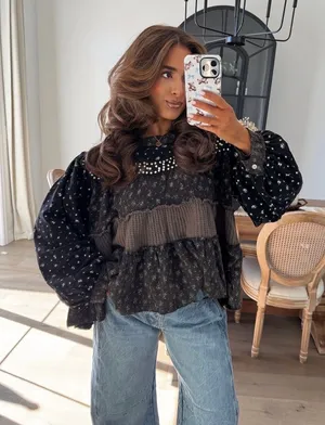 Black floral pearl top thumbnail 1