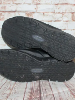 Skechers Work Women's Relaxed Fit Slip Resistant Work Shoe Black Size 8 thumbnail 7