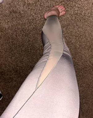 Aerie Real Me High Waisted 7/8 Leggings thumbnail 7