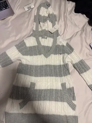 Hollister Sweater Knit XS thumbnail 2