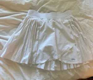 Alo Skirt Yoga Tennis thumbnail 1