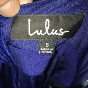 Lulu’s navy blue v-neck skirted S romper thumbnail 5