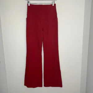 Athleta Salutation Stash Pocket Rib Flare Meg Red Pants Womens Medium thumbnail 3