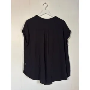 Orvis Black Rayon Button Front Blouse Relaxed V Neck Top Women’s Large thumbnail 4