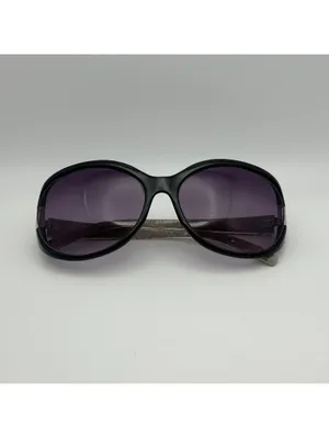 Guess Women's Black Oversized Sunglasses with Patterned Arms thumbnail 3