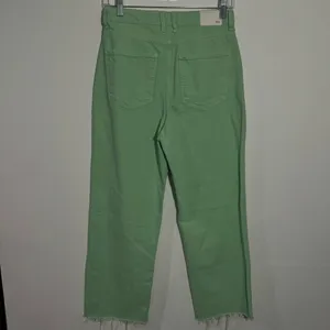NWT Zara High Rise Straight Jeans Mint‎ Green Raw Hem Size 4 Minimalist Casual thumbnail 5