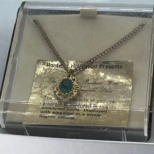 Vintage Ronte of Hollywood simulated Emerald pendant necklace goldtone metal thumbnail 1