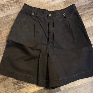 Liz Claiborne Women's Dark Gray Bermudas / DG92 thumbnail 1