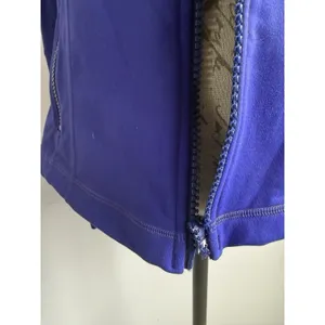 Lululemon define size 12‎ Purple Jacket Flaws Missing Zip thumbnail 5