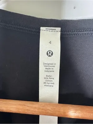 Lululemon Black Crescent Twist Front Pima Cotton T-Shirt Size 4 thumbnail 5