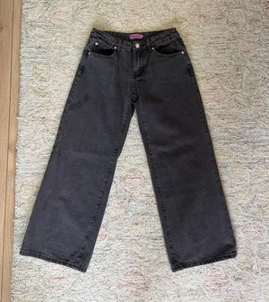 Edikted Jeans Low-Rise Raelynn Petite thumbnail 1