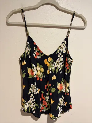 Reformation Gem Cherry Fruit Pattern V-Neck Cami Sleeveless Tank Top Size Large thumbnail 2