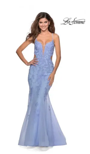 La Femme Prom thumbnail 1