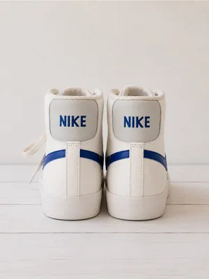 Nike Blazer Mid ‘77 Vintage Sail Game Royal White Leather Retro Classic Sneakers thumbnail 4