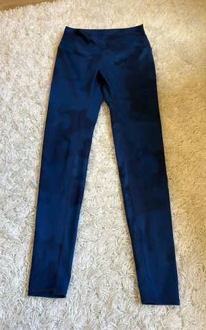 Alo Yoga Leggings Blue Camo thumbnail 1