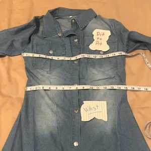 NWOT size small lightweight Denim look snap front dress necklace not included thumbnail 4