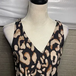 H&M Womens Animal Print V Neck Tiered‎ Flounce Dress Size Small thumbnail 2