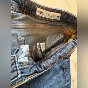 EUC Zara Women's Premium Blue Straight Leg Jeans Sz 6 thumbnail 6