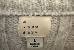A new day sweater  thumbnail 2