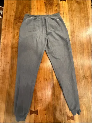 FIGS Technical Collection Zamora Jogger Scrub Pants Womens M Gray Cargo Stretch thumbnail 5