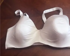 Bali Women's Coolest Smoothing Underwire T-Shirt Bra SIZE 38DD thumbnail 1