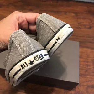 CONVERSE cta low top gray shoes sneakers sz 7 womens thumbnail 3