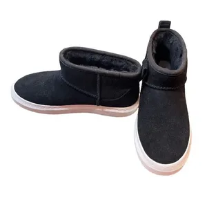UGG Alameda wms black suede shearling lined mini ankle boot sz 5.5 SKU 10-471 thumbnail 1