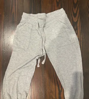 Aeropostale sweat pants thumbnail 1