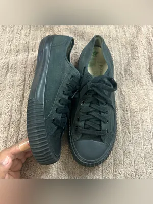 Unisex Black Canvas Low-Top Sneakers - Classic Casual Style SZ: W11-M9.5 thumbnail 2