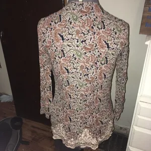 Gimmicks by BKE lace trimmed boho blouse thumbnail 2