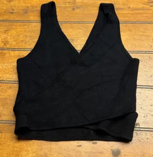 Abercrombie Fitch Black Knit Wrap V Neck Crop Tank‎ Top Womens XS thumbnail 1