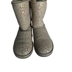 UGG classic short metallic snow leopard quartz Winter Boots size 7 thumbnail 2